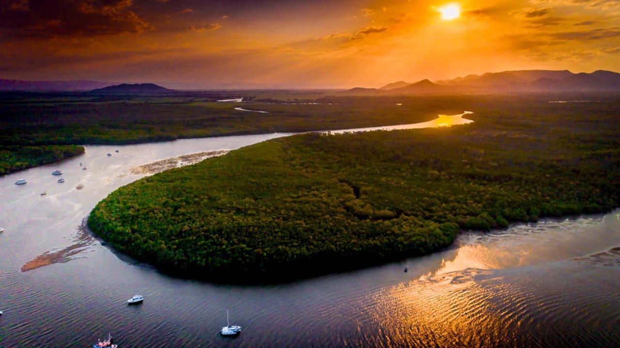 Lucinda Fishing Lodge 외부 사진